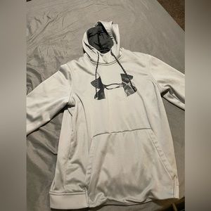 Grey underarmor hoodie